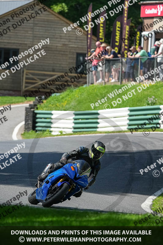 cadwell no limits trackday;cadwell park;cadwell park photographs;cadwell trackday photographs;enduro digital images;event digital images;eventdigitalimages;no limits trackdays;peter wileman photography;racing digital images;trackday digital images;trackday photos